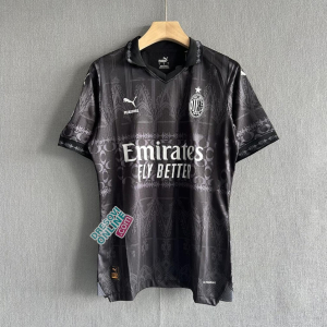 Pleasures Black