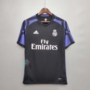 15-16 Away